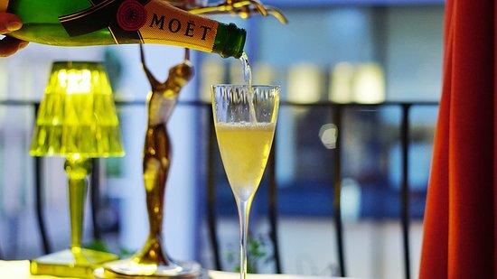 The Devil's Darling Cocktail Bar